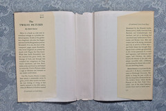The Twelve Pictures: Edith Simon. G. P. Putnam’s Sons, 1955