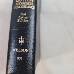 Holy Bible NKJV RLE Giant Print Thomas Nelson 334 Black Bonded Leather 1992