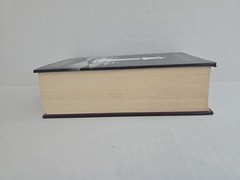 The Twilight Saga Ser.: Breaking Dawn by Stephenie Meyer (2008, Hardcover)