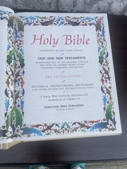 Holy Bible King James Red Letter Edition Illustrated Very Large Weighs 5lbs8oz