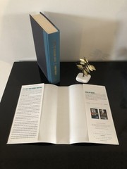 Philip Kerr Greeks Bearing Gifts Putnam 2018 First Ed/F.Pr. H/C D/J L/N Spy-Myst