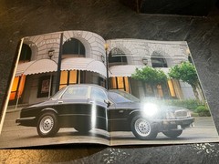 1990 Jaguar XJ6 Executive, XJ6 & Sovereign Sales Brochure Canada