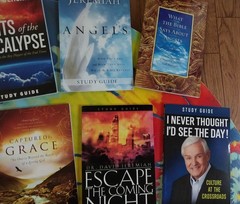 Dr David Jeremiah Paperback Study Guide Book Lot 12 Christian Bible prophesy