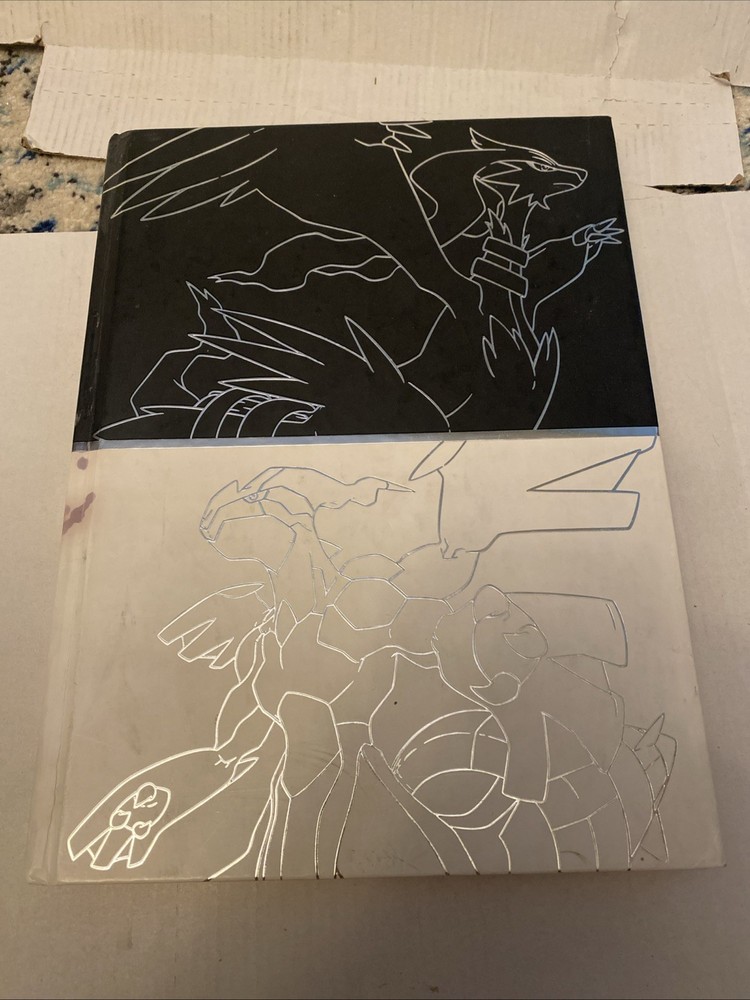 POKEMON Black White Version Collector’s Edition Official Unova Strategy Guide