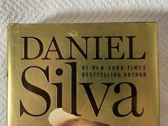 Portrait of an Unknown Woman: A Novel (Gabriel Allon, 22) by Silva, Daniel