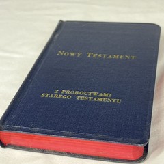 New Testament: Nowy Testament Polish Script Font Bible 6.25″x4″ NOS