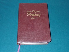 Jack Van Impe Prophecy Bible KJV 1999 Imitation Leather Red Letter Clean Pages
