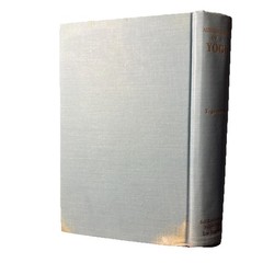 Autobiography of a Yogi Paramhansa Yogananda 1955 6th Ed