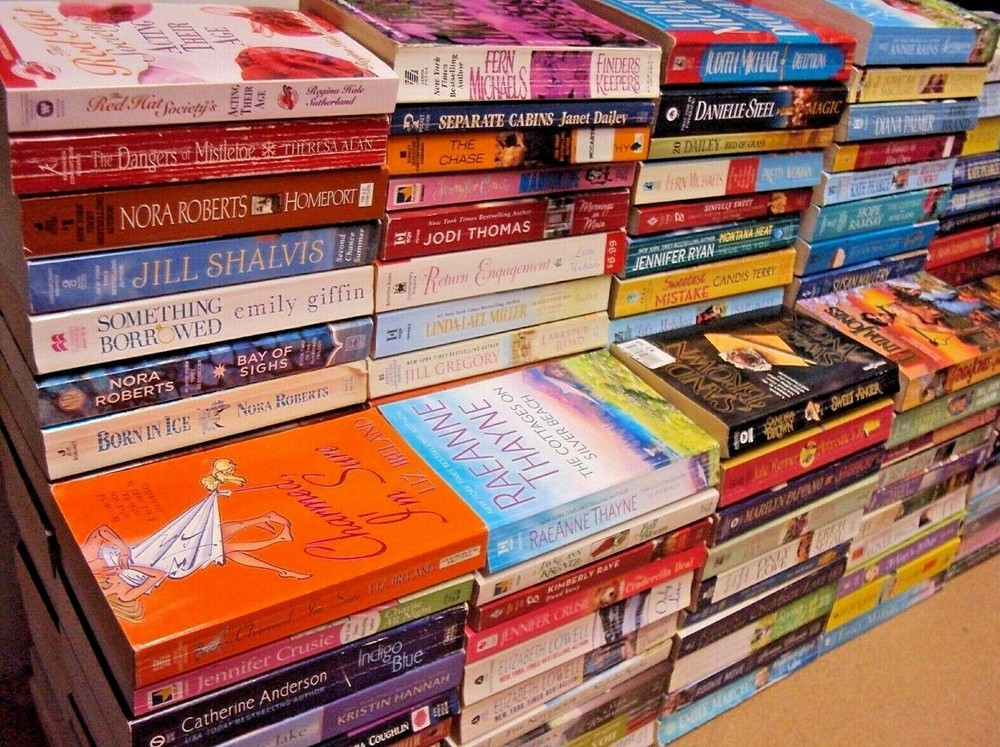 Huge Big Lot 100 Contemporary Romance PB Book – RANDOM MIX Pick, Assorted Author