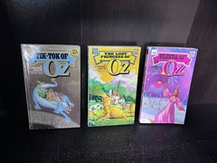 Lot 8 L. Frank Baum Wizard of Oz Del Rey PB ~Land of Oz, Ozma, Road to Oz~1-5++