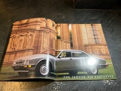 1990 Jaguar XJ6 Executive, XJ6 & Sovereign Sales Brochure Canada