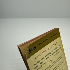 Evolution in Action Julian Huxley Paperback 1957 Mentor Book Man’s Possibilities