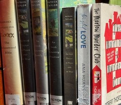 Lot of 45+ Mystery Romance Crime WOMEN FICTION Books J.D Robb Novels & Audiobook