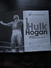 Hollywood Hulk Hogan 2002 Autobiography Hardcover Book WWE