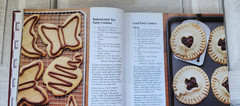 Cooking Club America Ultimate Cookies & Bars hardcover cookbook 2007 255 pages