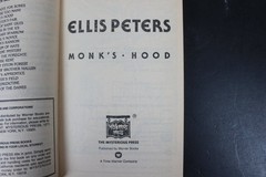 Monk’s Hood Ellis Peters 1992 First Mysterious Press Printing Cadfael Mystery VG