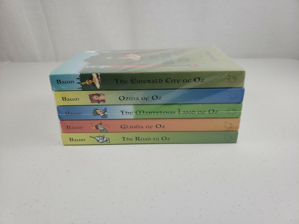 Lot of 5 SEALED The Wizard of Oz Sequel Series Paperback Books by L. Frank Baum