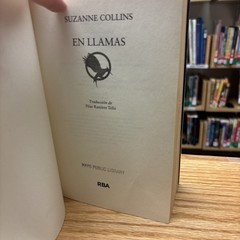 En llamas los Juegos del Hambre 2 Paperback Suzanne Collins