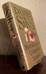 PORTRAIT OF AN UNKNOWN WOMAN by Daniel Silva (2022, Hardcover) 1st/1st