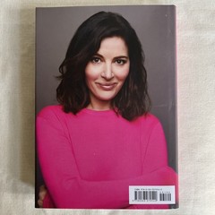 Nigella Lawson’s Cookbook “Cook, Eat, Repeat”, 2020, 342 Pages, Hardcover W/ DJ
