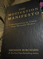 Brendon Burchard The Motivation Manifesto: 9 Declarations HC 2014 Hay House