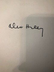 RARE 1976 SIGNED Alex Haley Roots 1st Edition Early Print R44 587 Pages 9.5”