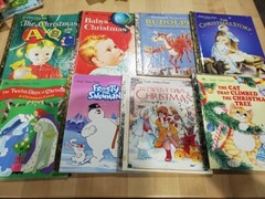 Lot of 8 Christmas Little Golden Books UNSORTED Mixed Titles – Free shipping