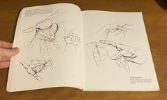 Burne Hogarth Dynamic Figure Drawing + Drawing Dynamic Hands 2 Book