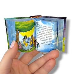 New Testament Children’s Bible nice illustrations in 432 pgs mini book hardcover
