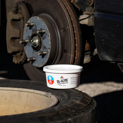 Sil-Glyde 12 Oz Tub Silicone Based Brake Assembly Lubricant for Eliminating Disc