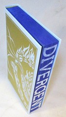 SIGNED Divergent Deluxe Special Edition by Veronica Roth NEW