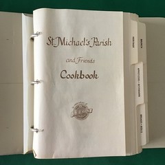Sioux City Iowa St Michael Church & Leeds Community Vtg 1989 Cookbook 500 Pages!