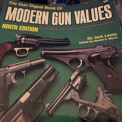Gun Digest Book Of Modern Gun Values Ninth Edition 560 Pages Great Reference