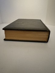 Vintage 1973 The Living Bible Paraphrased Hardcover Tyndale Christian Scripture