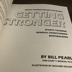 Getting Stronger : Weight Training for Men and Women 464 Pages. G-2