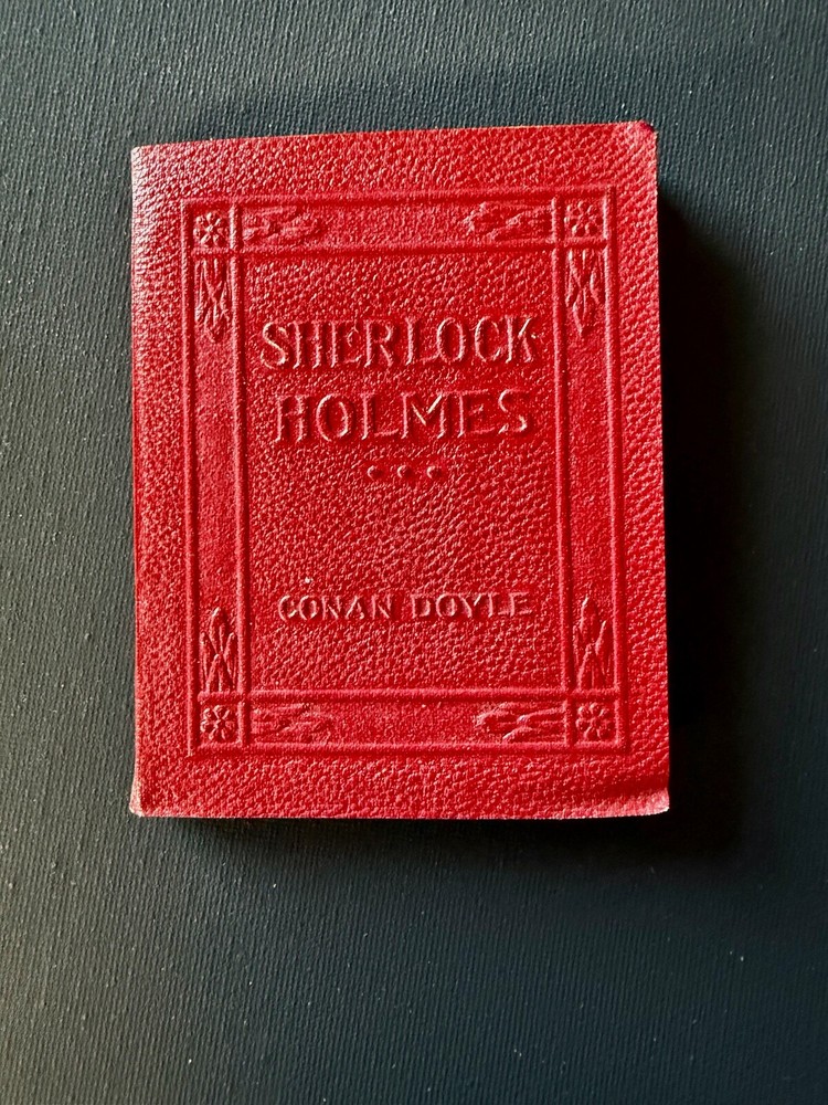 1920s Small Red Book SHERLOCK HOLMES Sir Arthur Conan Doyle Little Leather