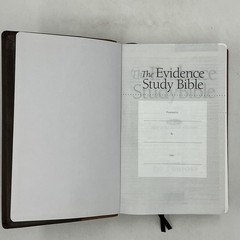 THE EVIDENCE STUDY BIBLE Ray Comfort & Lynn Copeland 2021 HC Bridge-Logos Brown