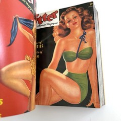 1000 Pin-up Girls: Twenty Fifth Anniversary Edition
