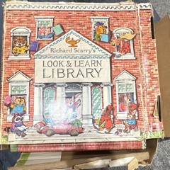 Richard Scarry Look & Learn Library Box Set Hardcover Illustrated 4 Book Set
