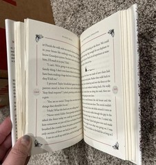 1st EDITION! The Christmas Sweater by Glenn Beck, Hardback, 2008, Fiction.
