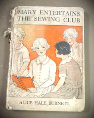Vintage 1919 „Mary Entertains The Sewing Club” Book 82 Pages Illustrated