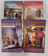 Lot Of 7 JENN MCKINLAY „LIBRARY LOVERS MYSTERY” Hardback/Paperback Books
