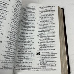 Holy Bible New Living Translation Tyndale Red Letter Personal Size LARGE PRINT