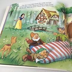 Walt Disney’s If You Met Snow White Margo Lundell 1996 Golden Look-Look Book