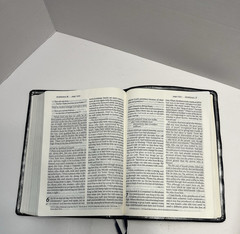 Premium Slimline Reference Bible NLT, Lg Print Bonded Leather TYNDALE