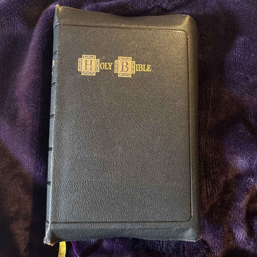 Vintage 1913 Holy Bible Red Letter Master-Art Edition The World Pub Company KJV