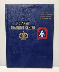 MILITARY US Army Training Center Fort Leonard Wood MO Yearbook Sept 1968 Comp. D