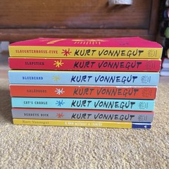 Kurt Vonnegut 7 Paperback lot Slaughterhouse Five Cat’s Cradle Slapstick +More!