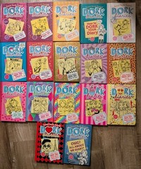 Lot of 17 Dork Diaries 1-15 + 31/2 HC Rachel Renee Russell, Me Diary