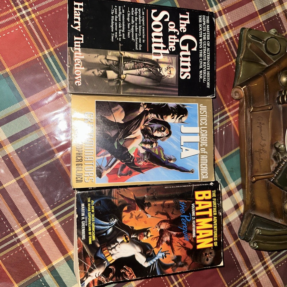 1Batman Value 2 / 2.JLA Exterminator/ The Gun Of The South